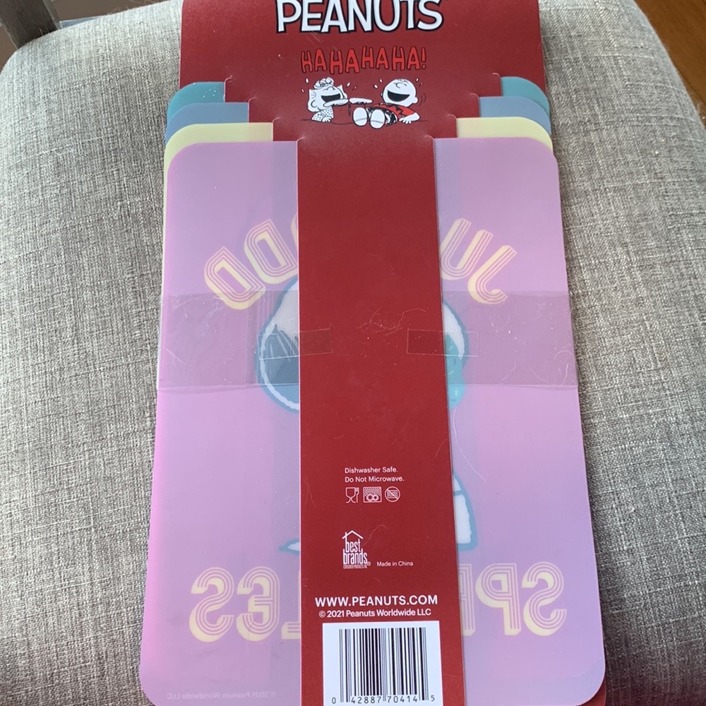 Peanuts Snoopy Flexable Cutting Boards - 4 pack - Picture 2 of 5